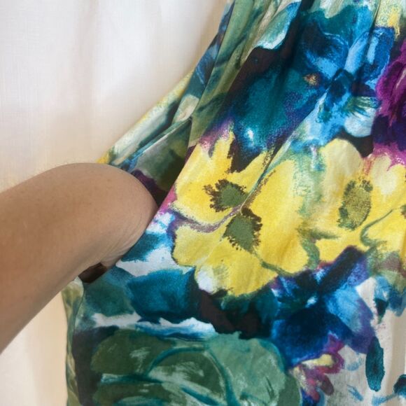 TwentyOne Skater Mini Skirt Bold Maximal Floral Print Size Small 100% Cotton - Picture 5 of 8